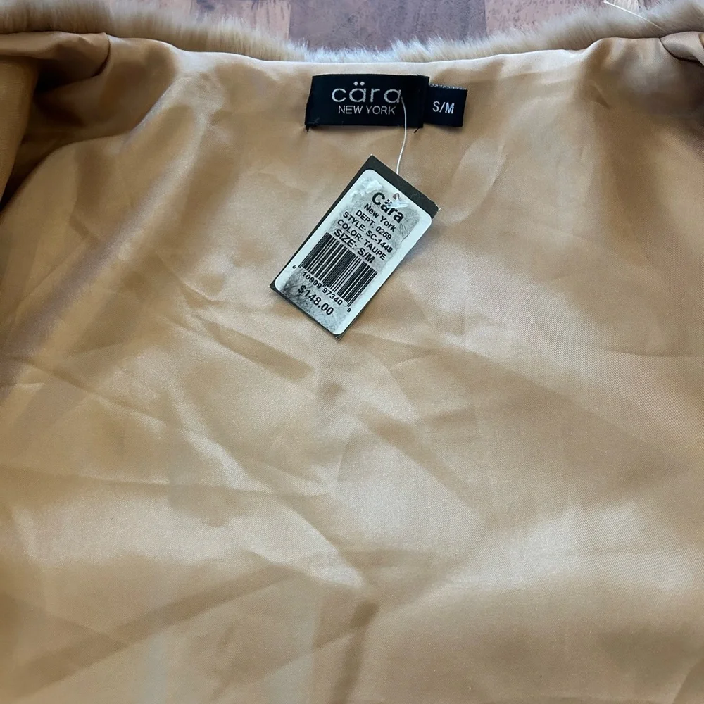 cara Faux Fur Jacket in Light Taupe - Picture 7 of 9